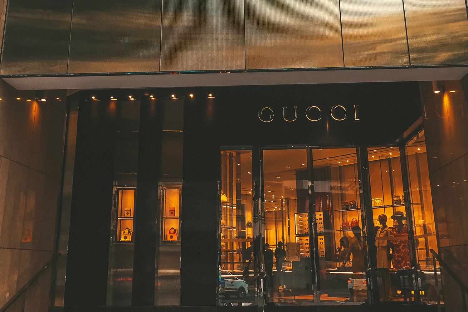 Gucci Debut Collection — La Famiglia by Demna