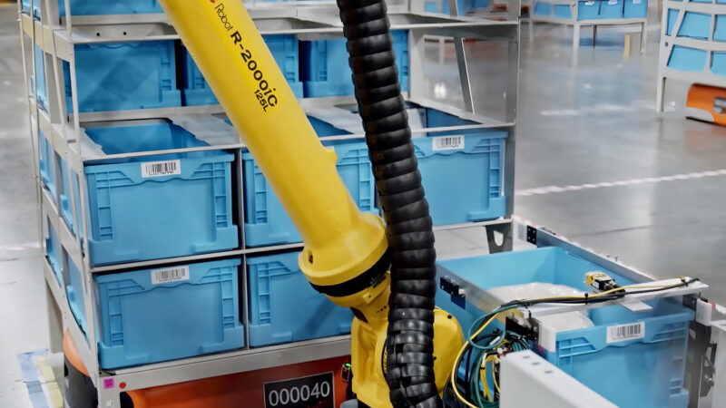 Amazon Plans to Replace 600,000 Jobs with Robots by 2033