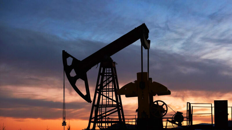 Oil Prices Fall on the Stock Exchange Amid Global Uncertainty
